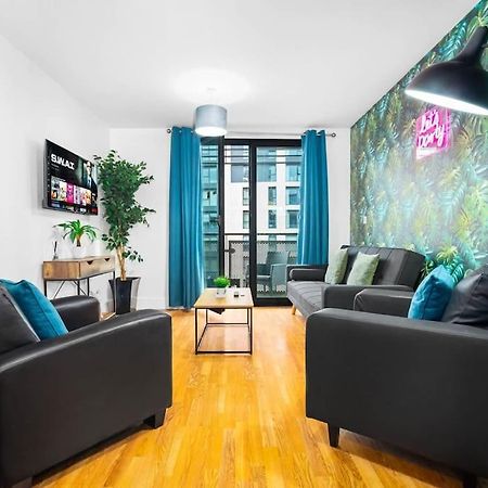 Funky Arcadian Centre Apartment By Azura Nights Birmingham Kültér fotó